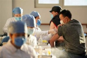 国家卫健委：我国新冠疫苗全程接种人数超过12亿